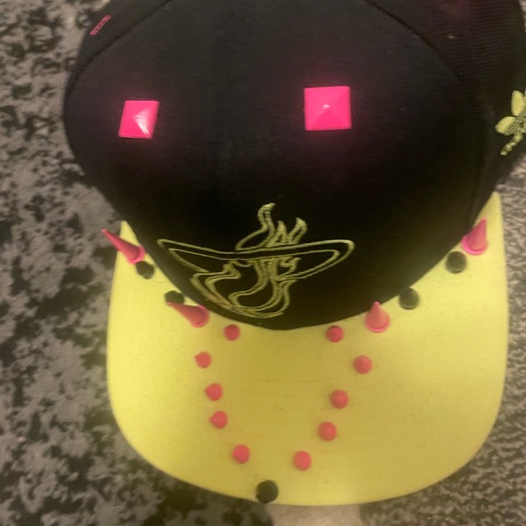 Custom SnapBack - Picture 2 of 4